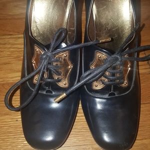 Vintage "Rare" Gucci heels